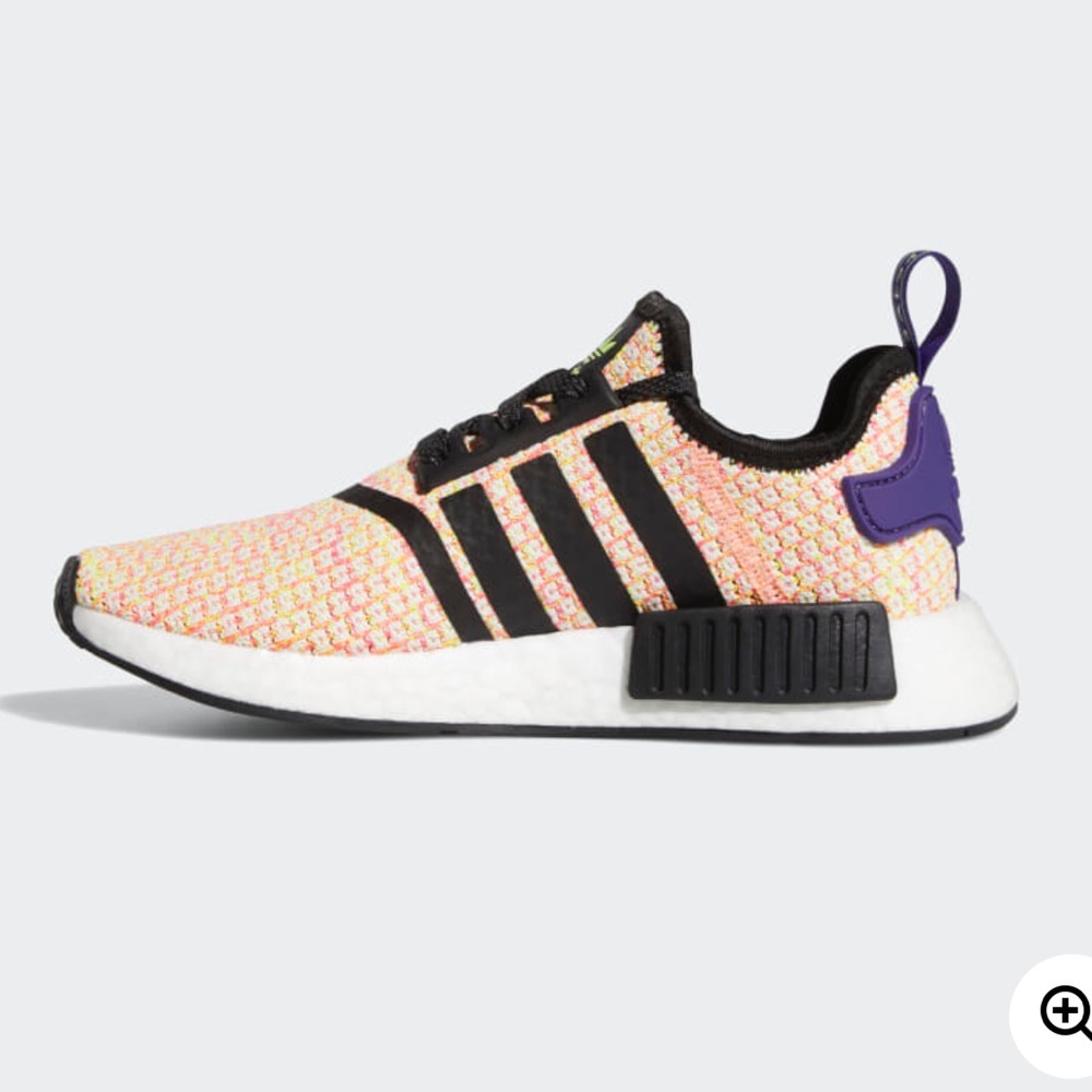 NWTđ Rare Adidas NMD R1 Solar Yellow - Picture 7 of 8